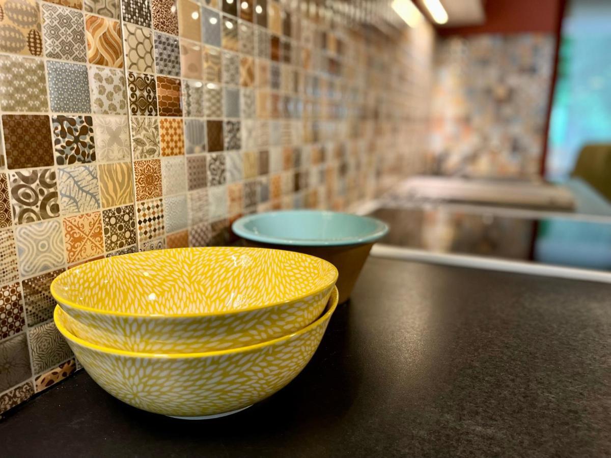 Cozy Vibes Like Home It Is Quiet Apartment With Three Bedrooms Riga Eksteriør bilde