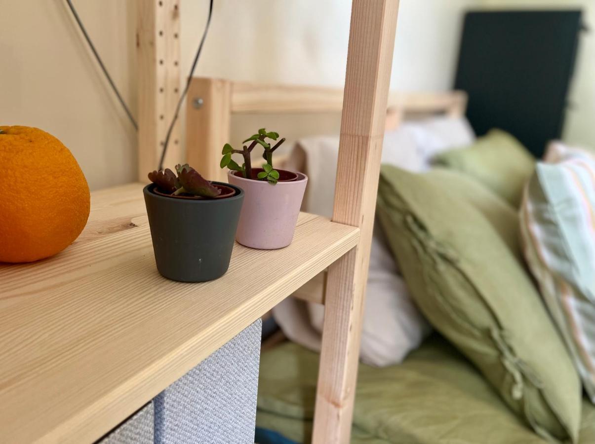 Cozy Vibes Like Home It Is Quiet Apartment With Three Bedrooms Riga Eksteriør bilde