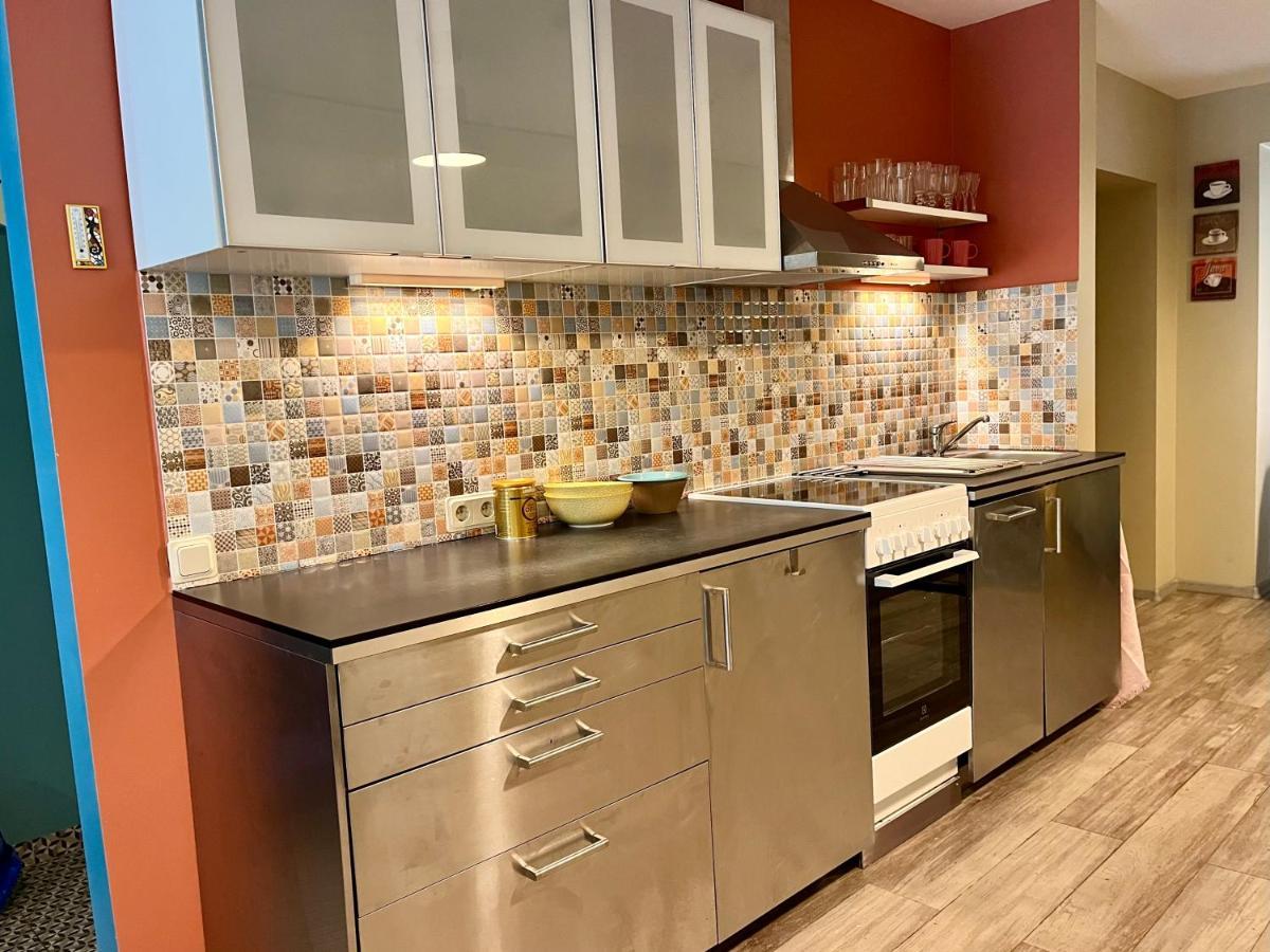 Cozy Vibes Like Home It Is Quiet Apartment With Three Bedrooms Riga Eksteriør bilde